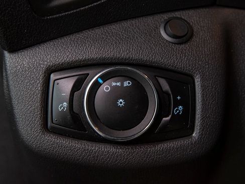 Used 2015 Ford Transit Connect XL FWD image 17