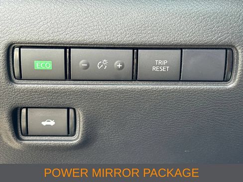 Used 2023 Nissan Sentra SV w/ All-Weather Package FWD image 8