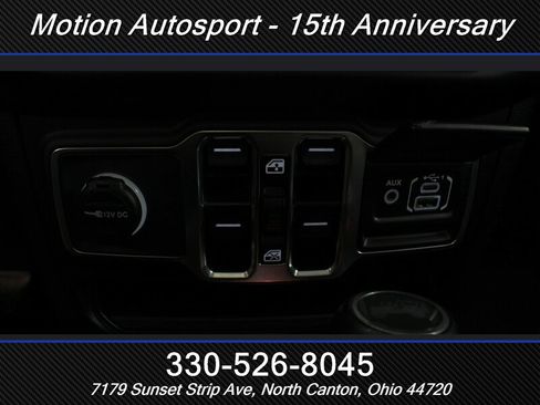 Used 2021 Jeep Wrangler Unlimited Sahara w/ Uconnect 4C Nav & Sound Group AWD/4WD image 24