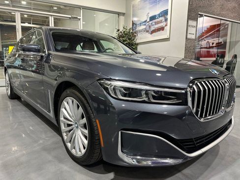 Used 2020 BMW 740i xDrive w/ Cold Weather Package AWD/4WD image 20