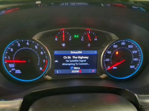 Used 2023 Chevrolet Traverse LT AWD/4WD image 16