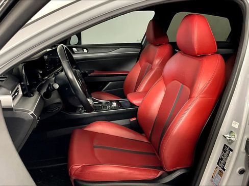 Used 2023 Kia K5 GT-Line w/ GT-Line Premium Package image 8