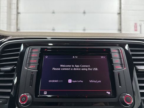 Used 2019 Volkswagen Beetle 2.0T Final Edition SEL image 33