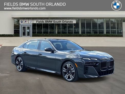 New 2026 BMW 740i image 1