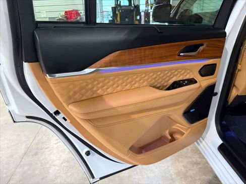 Certified 2024 Jeep Grand Cherokee L Summit image 41