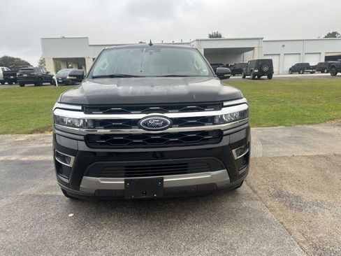 Used 2024 Ford Expedition Max Limited image 2