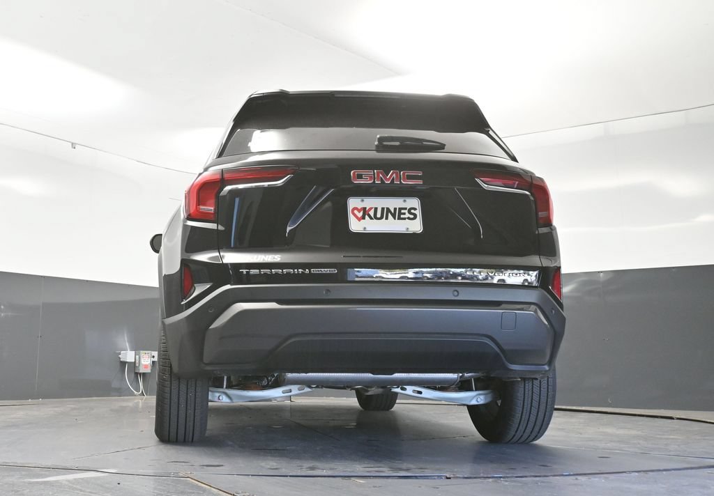 New 2027 GMC Terrain Elevation w/ Elevation Premium Package AWD/4WD image 50