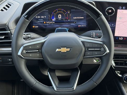 New 2026 Chevrolet Traverse High Country image 12