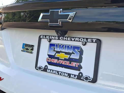 Certified 2023 Chevrolet Bolt EUV LT w/ Convenience Package FWD image 24