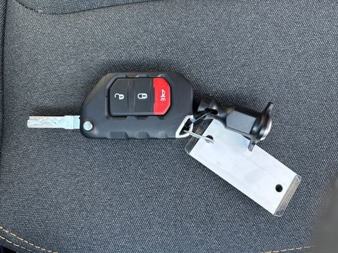 New 2026 Jeep Gladiator Sport image 30