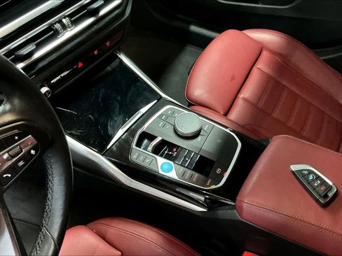 Used 2023 BMW i4 eDrive40 image 19