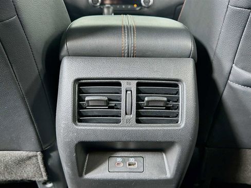 Used 2023 Nissan Altima 2.0 SR FWD image 24