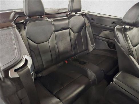 Used 2024 BMW M440i Convertible w/ Premium Package image 19