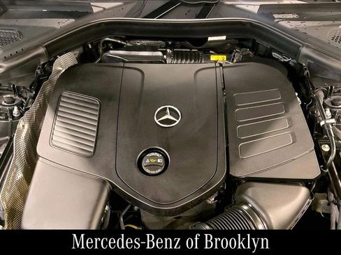 Certified 2025 Mercedes-Benz GLC 300 4MATIC image 30