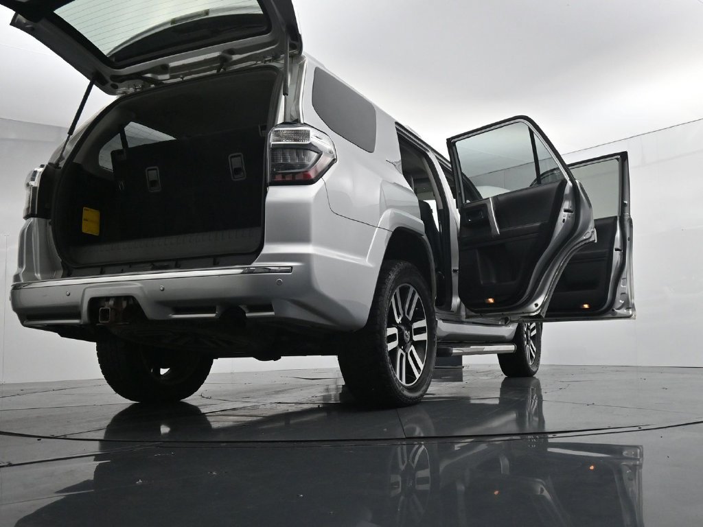Used 2016 Toyota 4Runner Limited AWD/4WD image 45