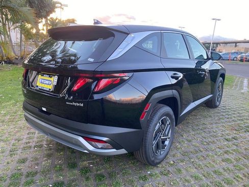 New 2026 Hyundai Tucson Blue SE image 25
