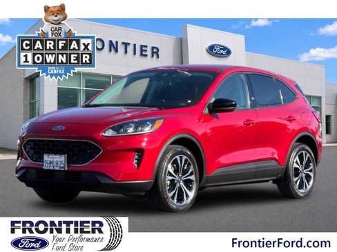 Certified 2022 Ford Escape SE w/ SE Sport Appearance Package AWD/4WD image 9