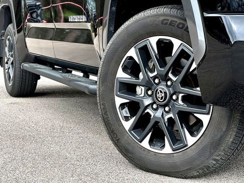 Used 2025 Toyota Tundra Limited image 2