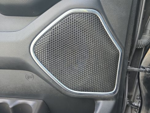 Used 2021 RAM 1500 Laramie w/ Laramie Southwest Edition AWD/4WD image 27