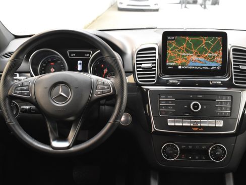 Used 2017 Mercedes-Benz GLE 350 w/ Premium 1 Package image 28