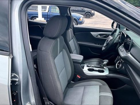 Used 2024 Chevrolet Blazer LT FWD image 29