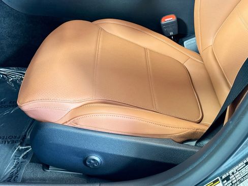 New 2026 Mercedes-Benz C 300 4MATIC Sedan image 17