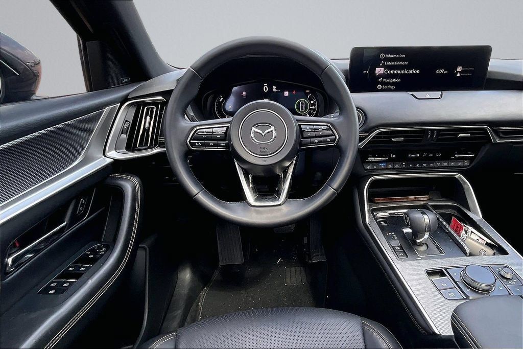 Certified 2025 MAZDA CX-90 Plug-In Hybrid w/ Premium Plus AWD/4WD image 5