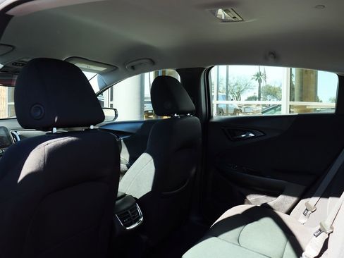 Used 2024 Chevrolet Malibu LT image 31