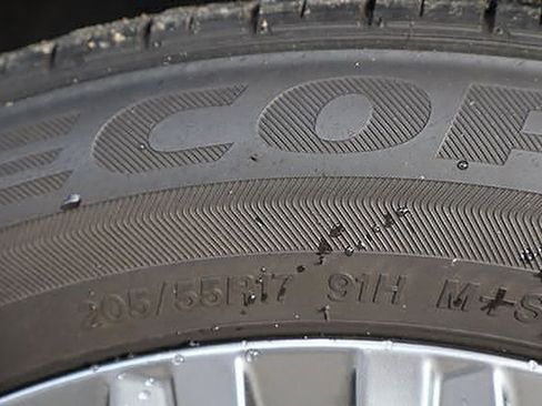 Used 2021 Volkswagen Jetta R-Line w/ R-Line Cold Weather Package image 33