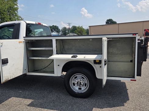 Used 2017 Ford F350 XL w/ Power Equipment Group AWD/4WD image 14