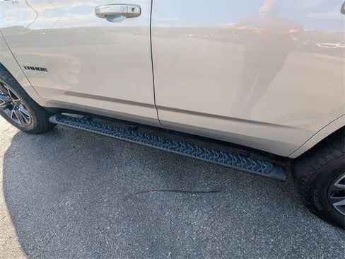 Used 2022 Chevrolet Tahoe Z71 image 30