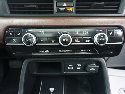 Used 2024 Honda Pilot Elite image 14