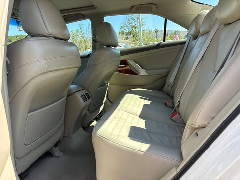 Used 2009 Toyota Camry XLE FWD image 16
