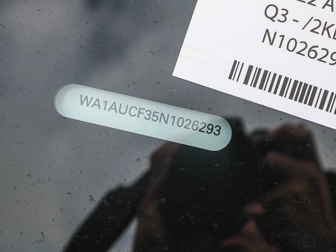 Used 2022 Audi Q3 2.0T Premium image 29