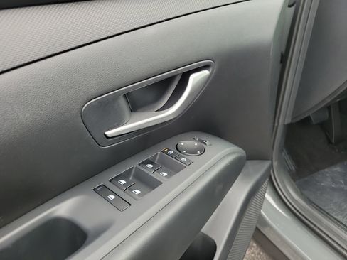 New 2025 Hyundai Santa Cruz SE image 18