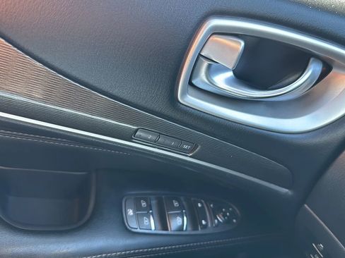 Used 2020 INFINITI QX60 Luxe w/ Essential Package image 22