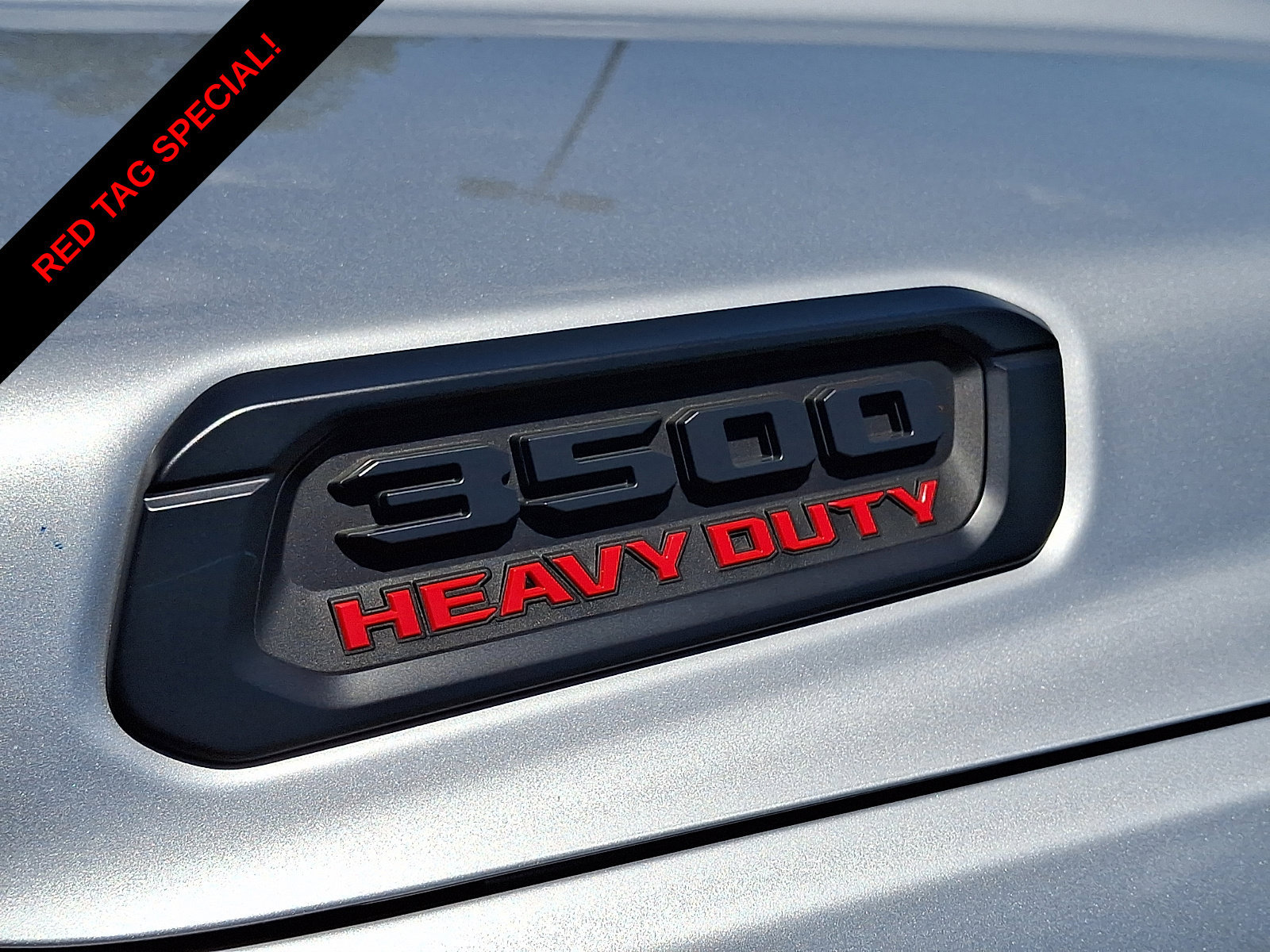 New 2026 RAM 3500 Big Horn AWD/4WD image 15
