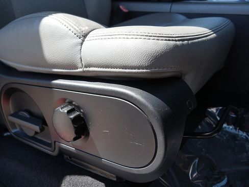 Used 2007 Ford F150 Lariat AWD/4WD image 47
