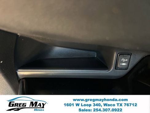 Used 2019 Toyota C-HR Limited FWD image 28