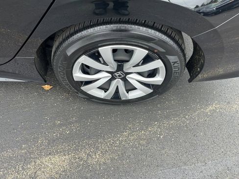 Used 2024 Honda Civic LX image 14