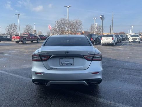 Used 2021 Nissan Maxima 3.5 SV w/ Floor Mat Group image 9
