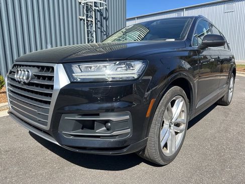 Used 2018 Audi Q7 3.0T Prestige w/ Prestige Package image 10