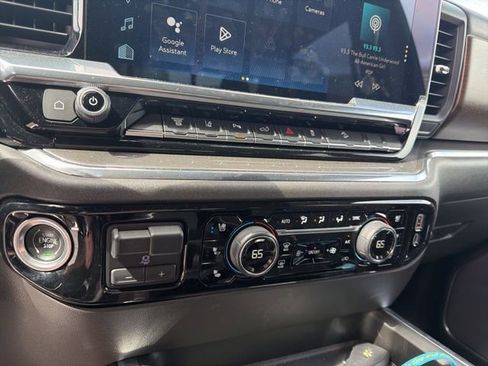 Used 2024 Chevrolet Silverado 2500 High Country w/ Midnight Edition image 24