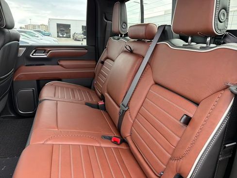 New 2026 GMC Sierra 2500 Denali Ultimate AWD/4WD image 21