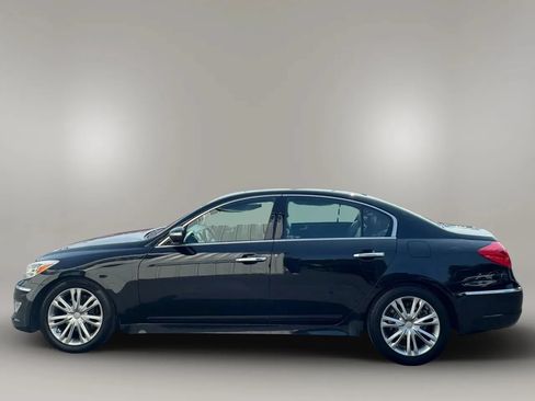 Used 2014 Hyundai Genesis 3.8 w/ Premium Package 02 RWD image 5