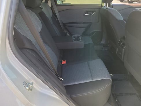 Certified 2023 Nissan Rogue SV image 20