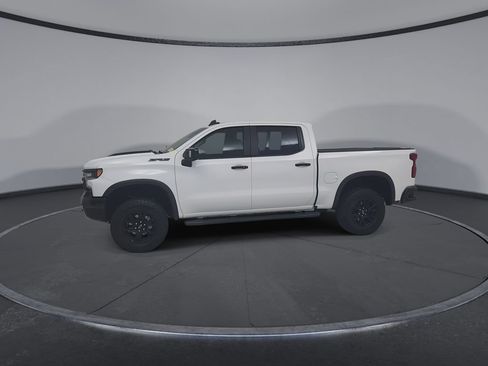 Used 2025 Chevrolet Silverado 1500 ZR2 w/ Technology Package AWD/4WD image 7