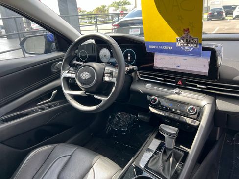 Used 2023 Hyundai Elantra Limited FWD image 54