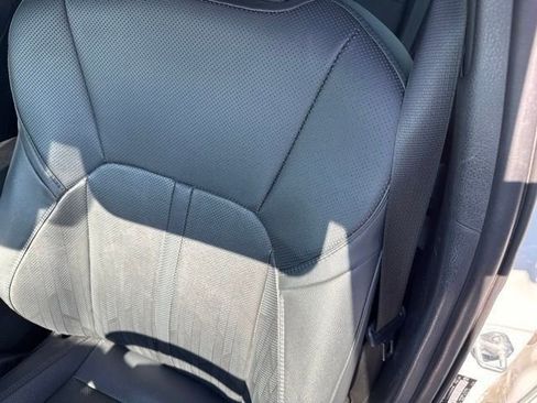 Used 2025 Toyota Camry XSE FWD image 10