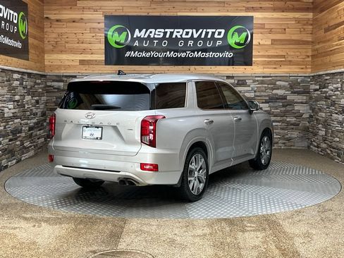 Used 2022 Hyundai Palisade Limited AWD/4WD image 9